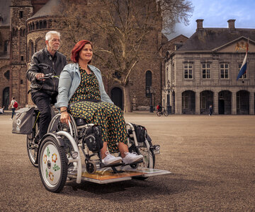 Doelbedrag gehaald! Samen voor een rolstoelfiets in St.-Annaparochie